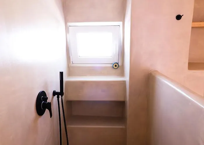 Eudemonia - Sun Terrace By One-villas Lägenhet *